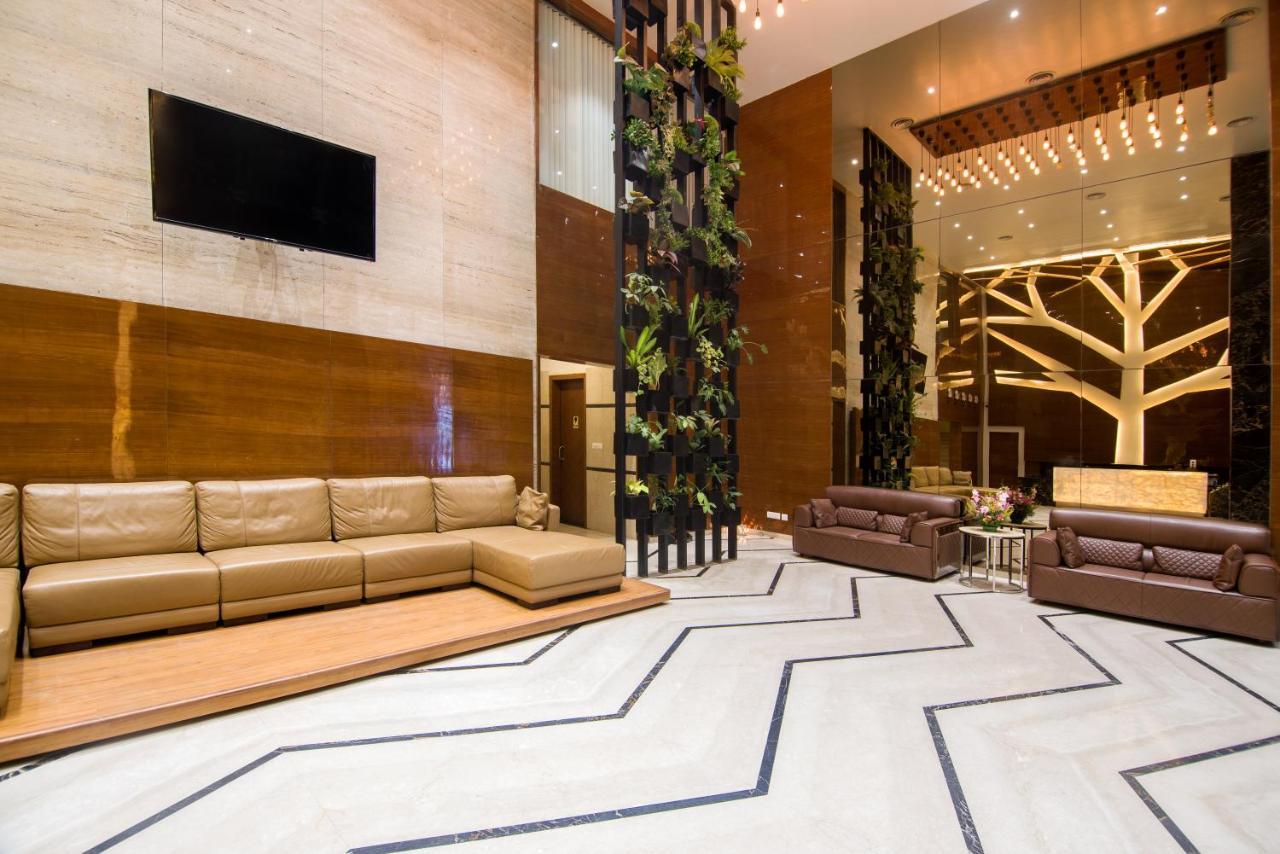 Zion - A Luxurious Hotel Bengaluru Zewnętrze zdjęcie