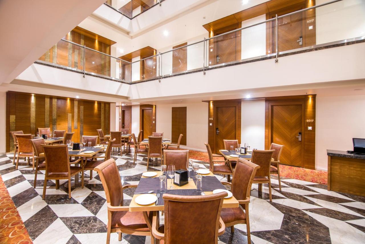 Zion - A Luxurious Hotel Bengaluru Zewnętrze zdjęcie