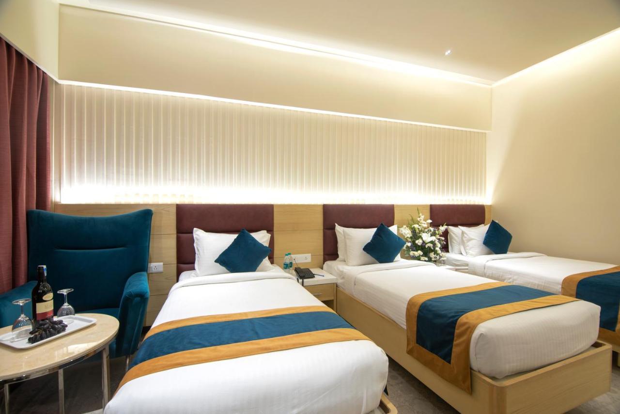 Zion - A Luxurious Hotel Bengaluru Zewnętrze zdjęcie